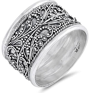 Silver And Thamel Exquisites Big Finger Ring